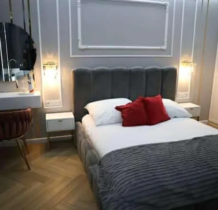 Paris In Cracow Апартаменты