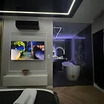 Paris In Cracow Apartmán