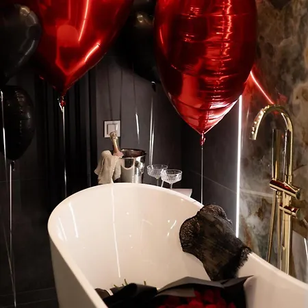 Lejlighed Paris In Cracow *