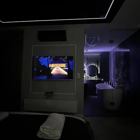 Paris In Cracow Appartement